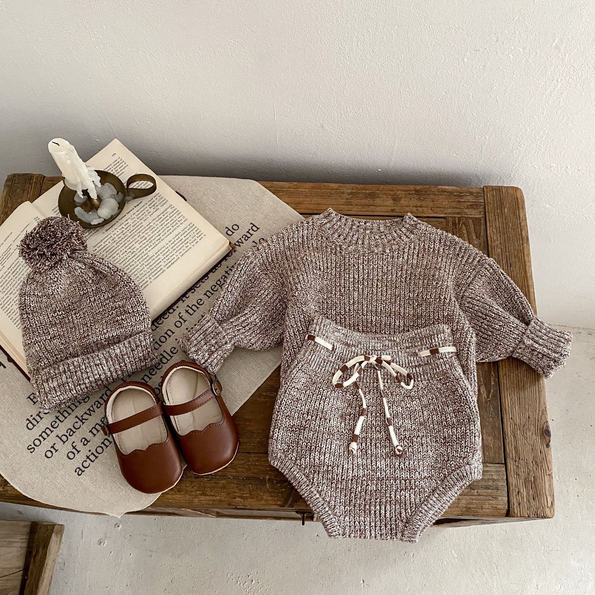 Cozy Knitted Baby Romper Set with Pom‑Pom Hat – Soft Winter One‑Piece for Girls