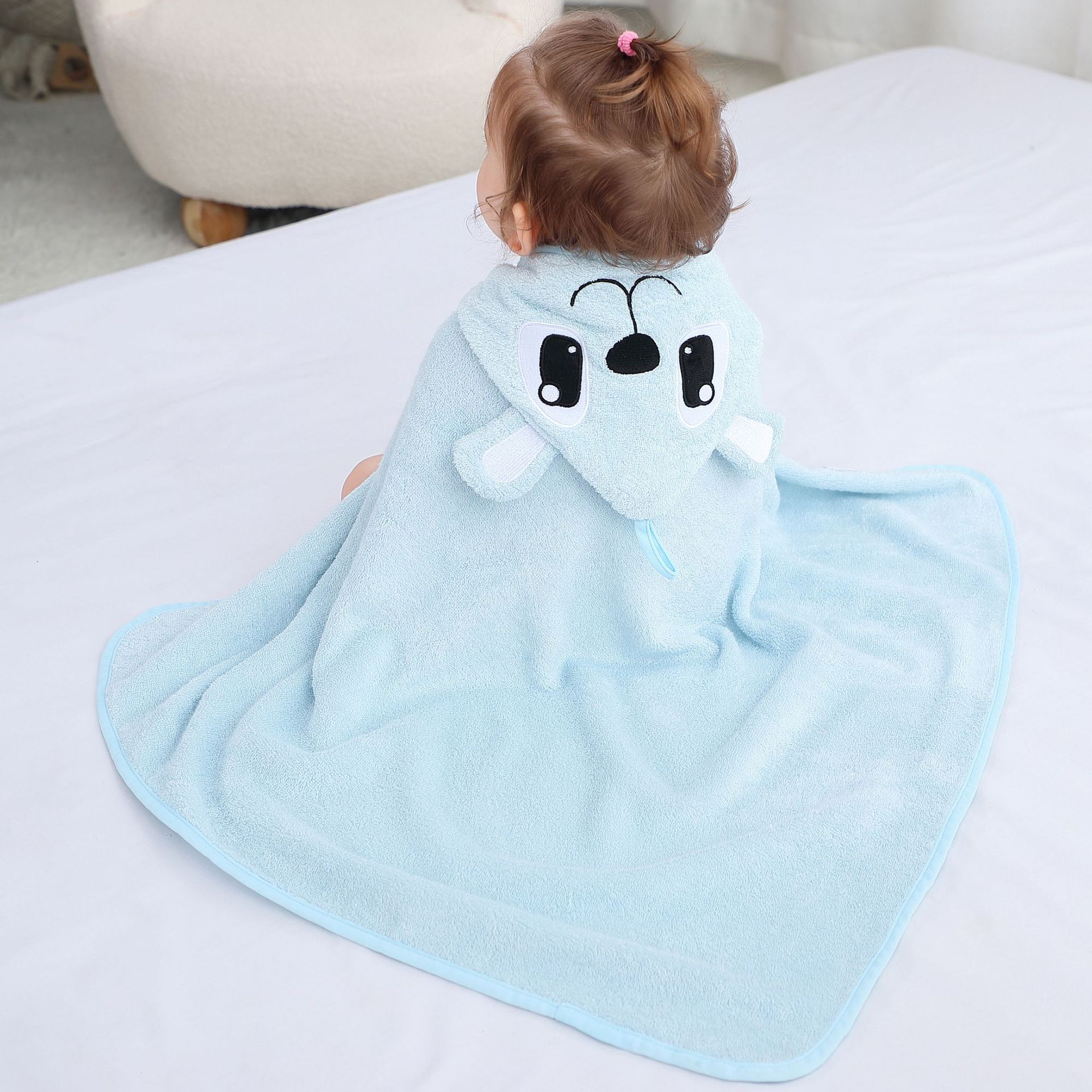 Bamboo Hooded Baby Bath Towel – Ultra Soft & Absorbent