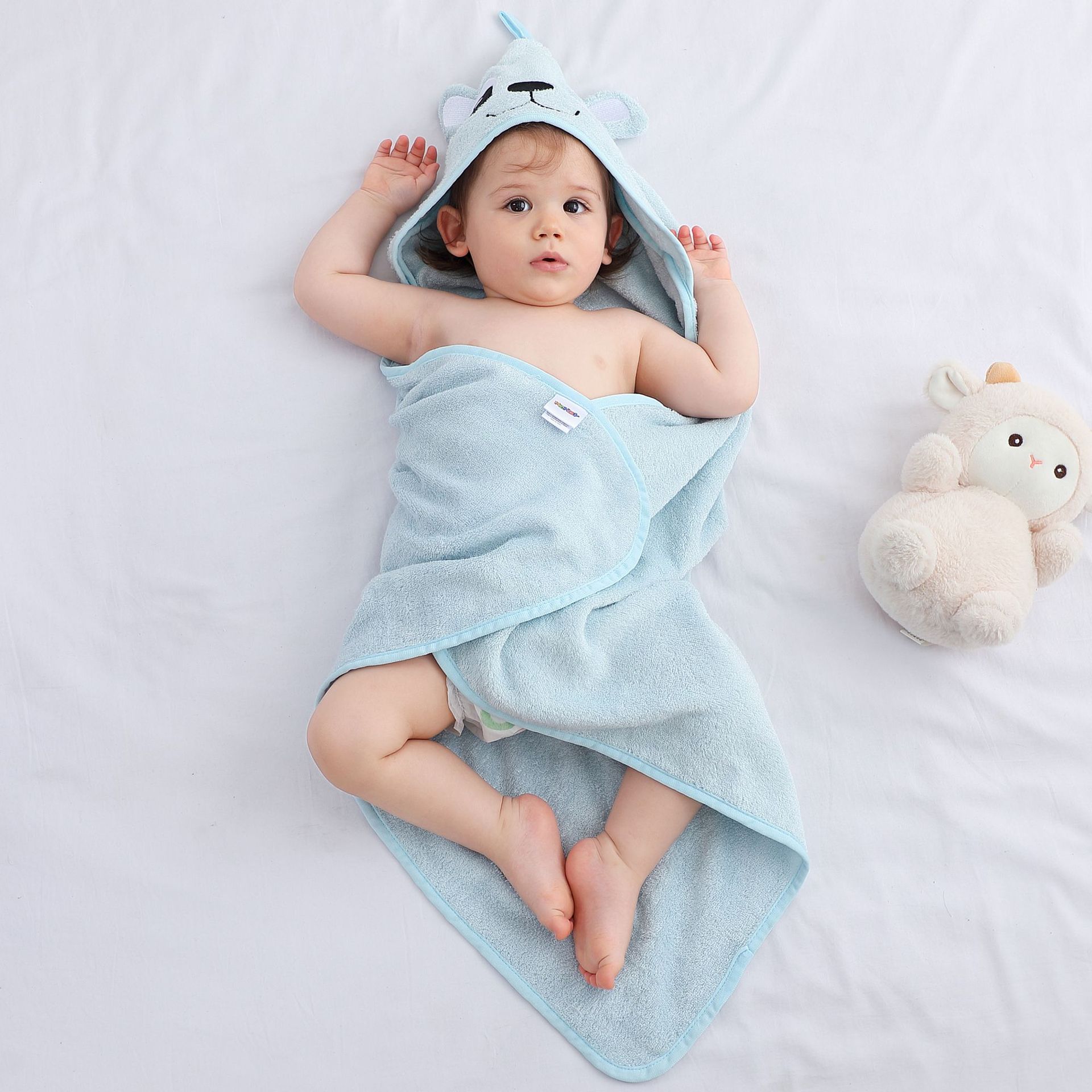 Bamboo Hooded Baby Bath Towel – Ultra Soft & Absorbent